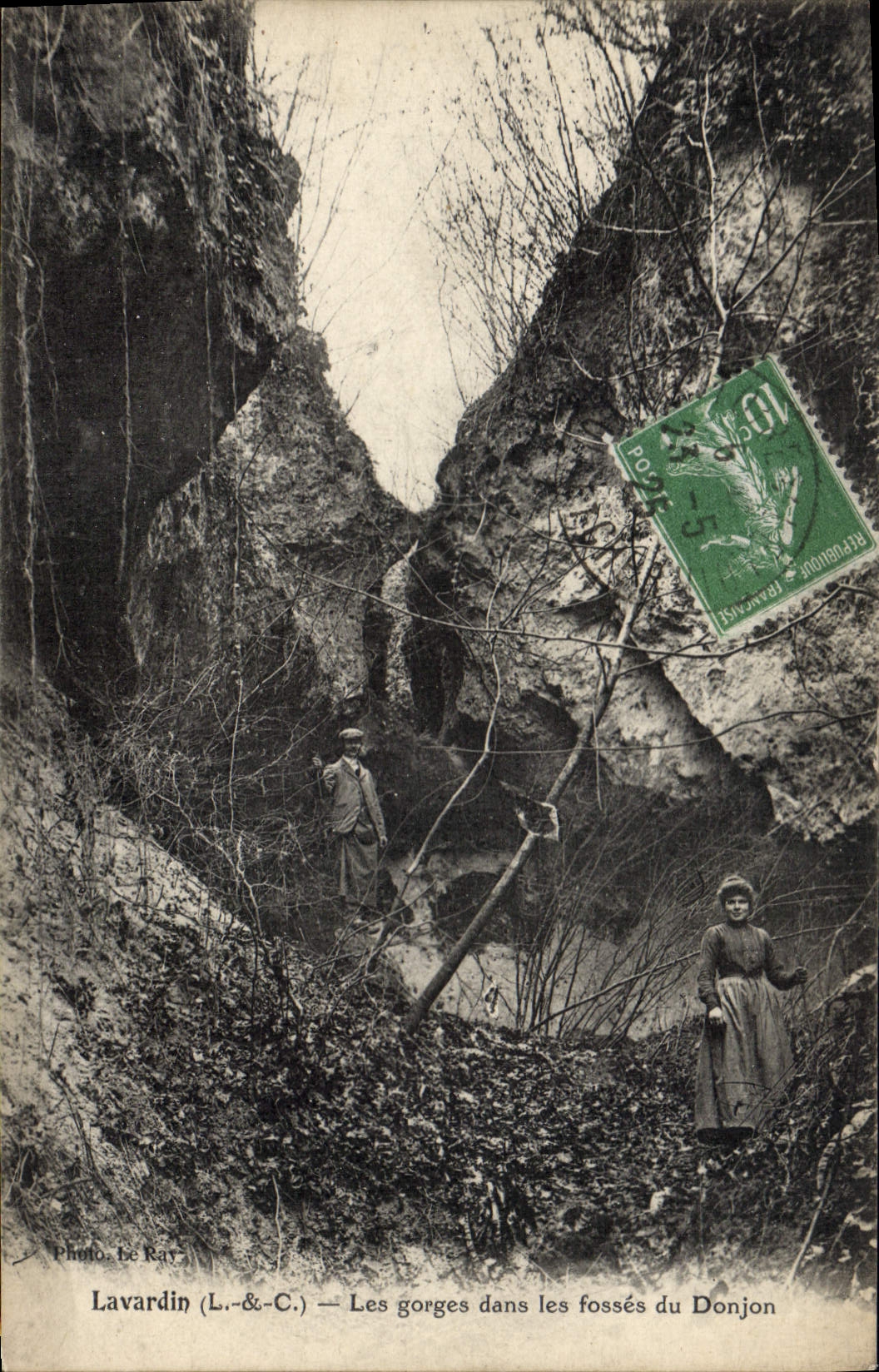 CPA Lavardin Les Gorges dans les Fosses du Donjon