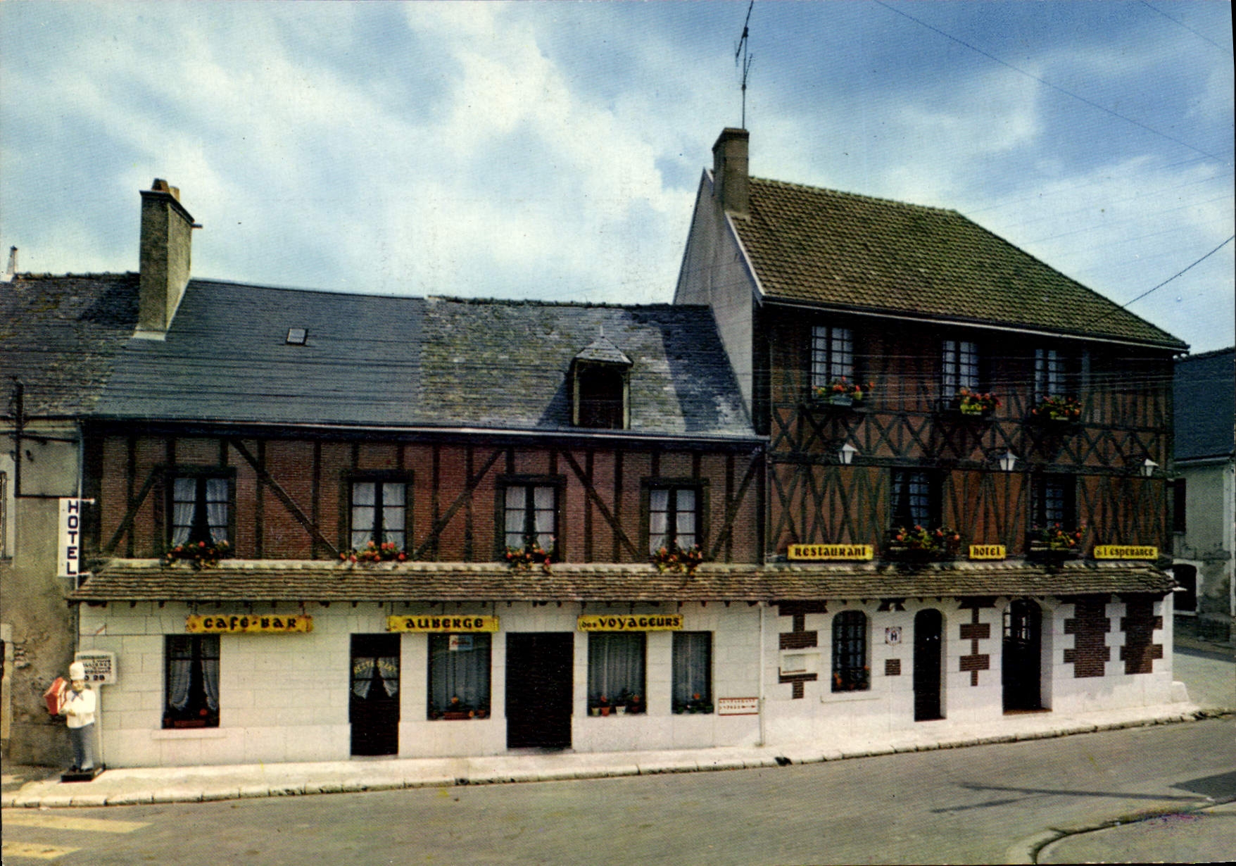 CPSM Hotel Restaurant de L'Esperance Rilly sur Loire Peche Plage