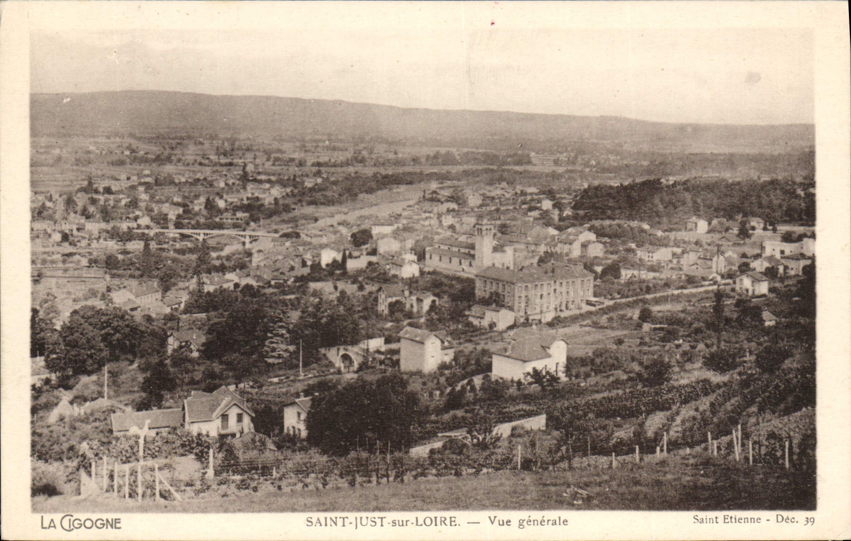 CPA Saint Just sur Loire Vue Generale