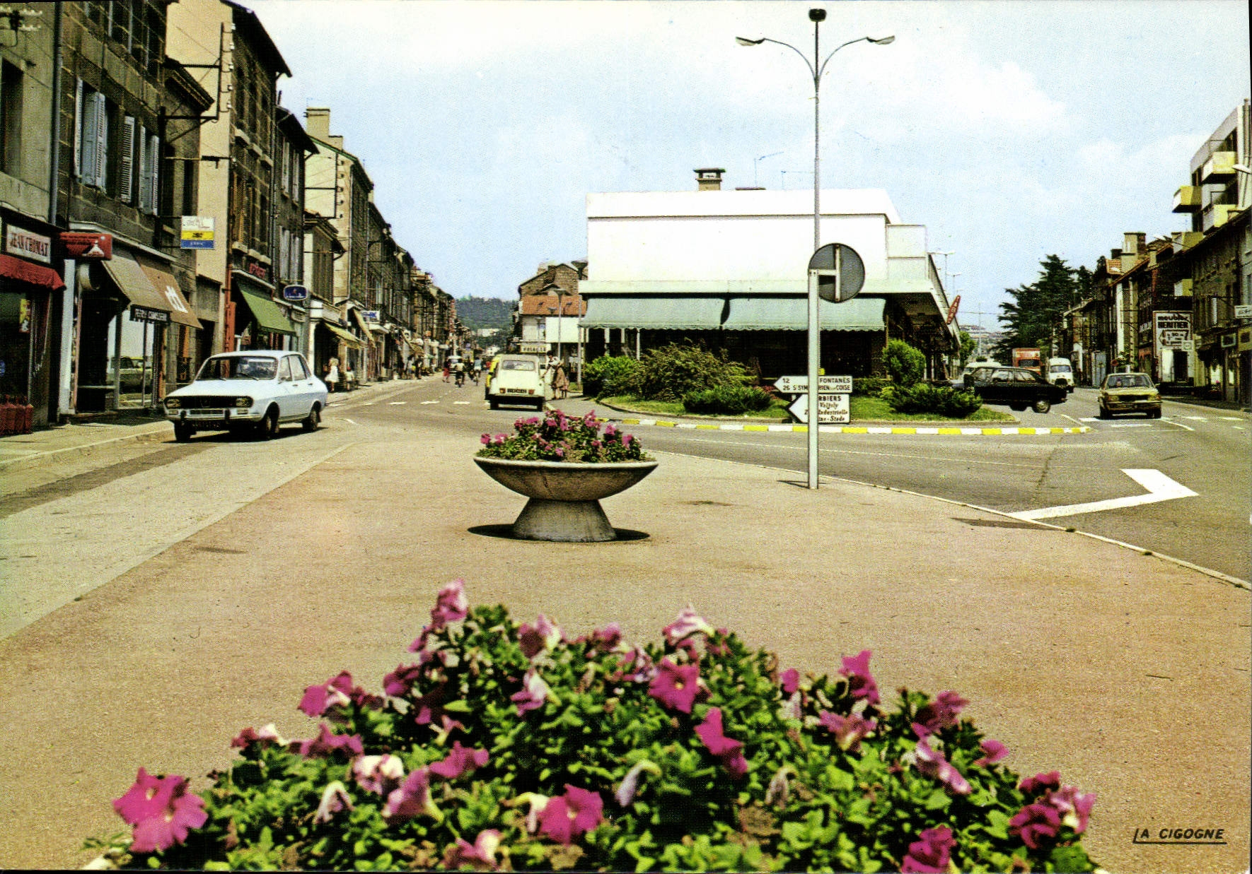 La Talaudière (Loire) — Carrefour rue V. Hugo, rue de la République — Éditions LA CIGOGNE