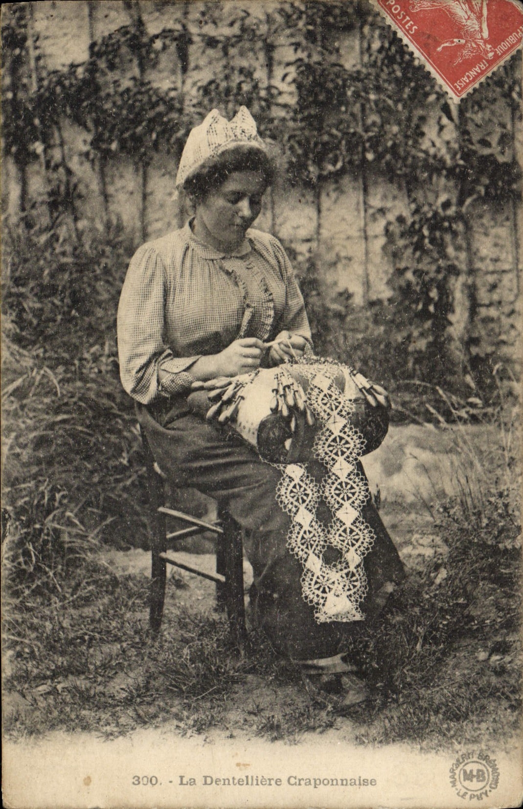 La Dentellière Craponnaise — n° 300 — éditeur M-B Le Puy