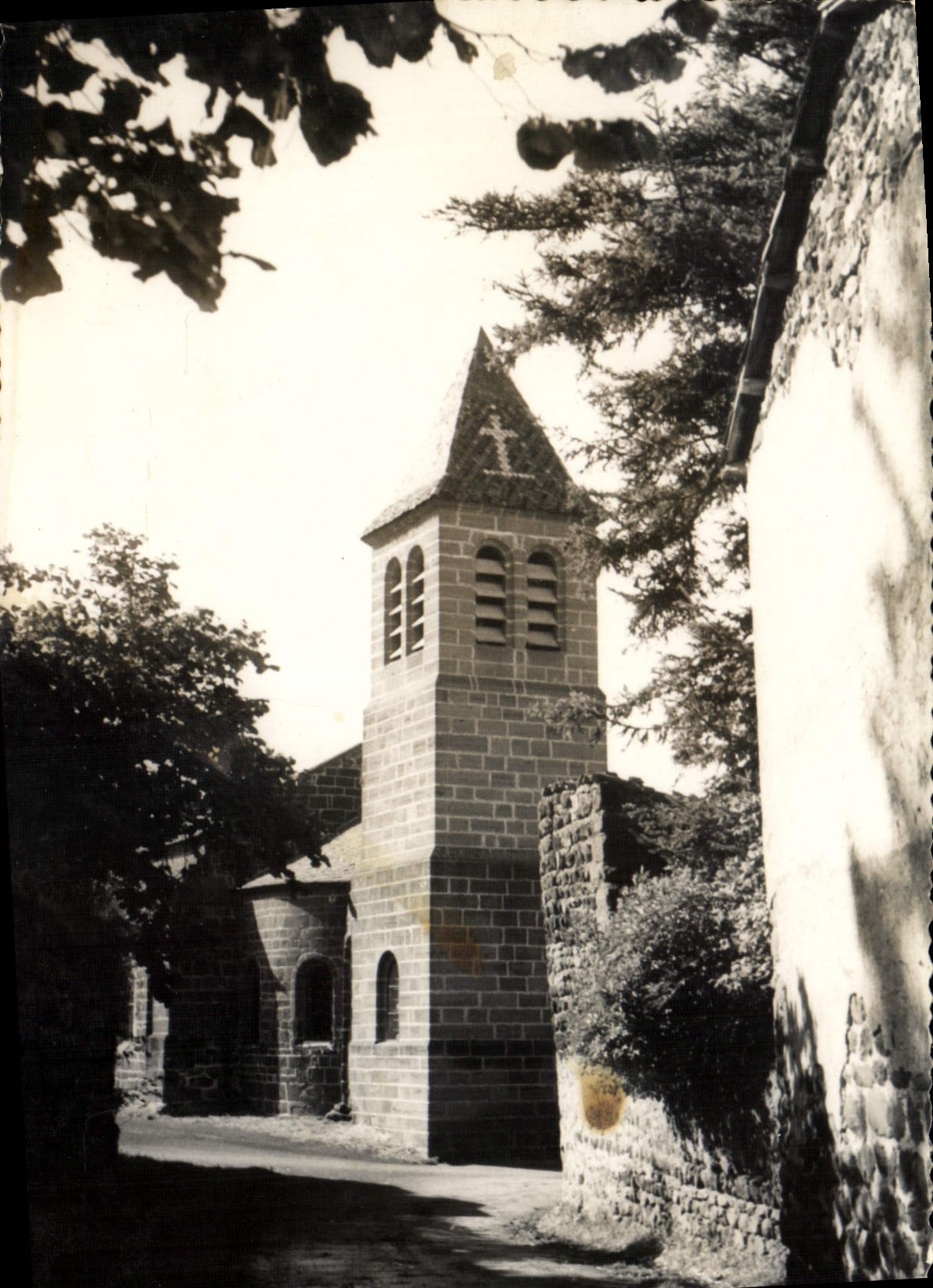 Chaspuzac — Église — LA FRANCE TOURISTIQUE n°43