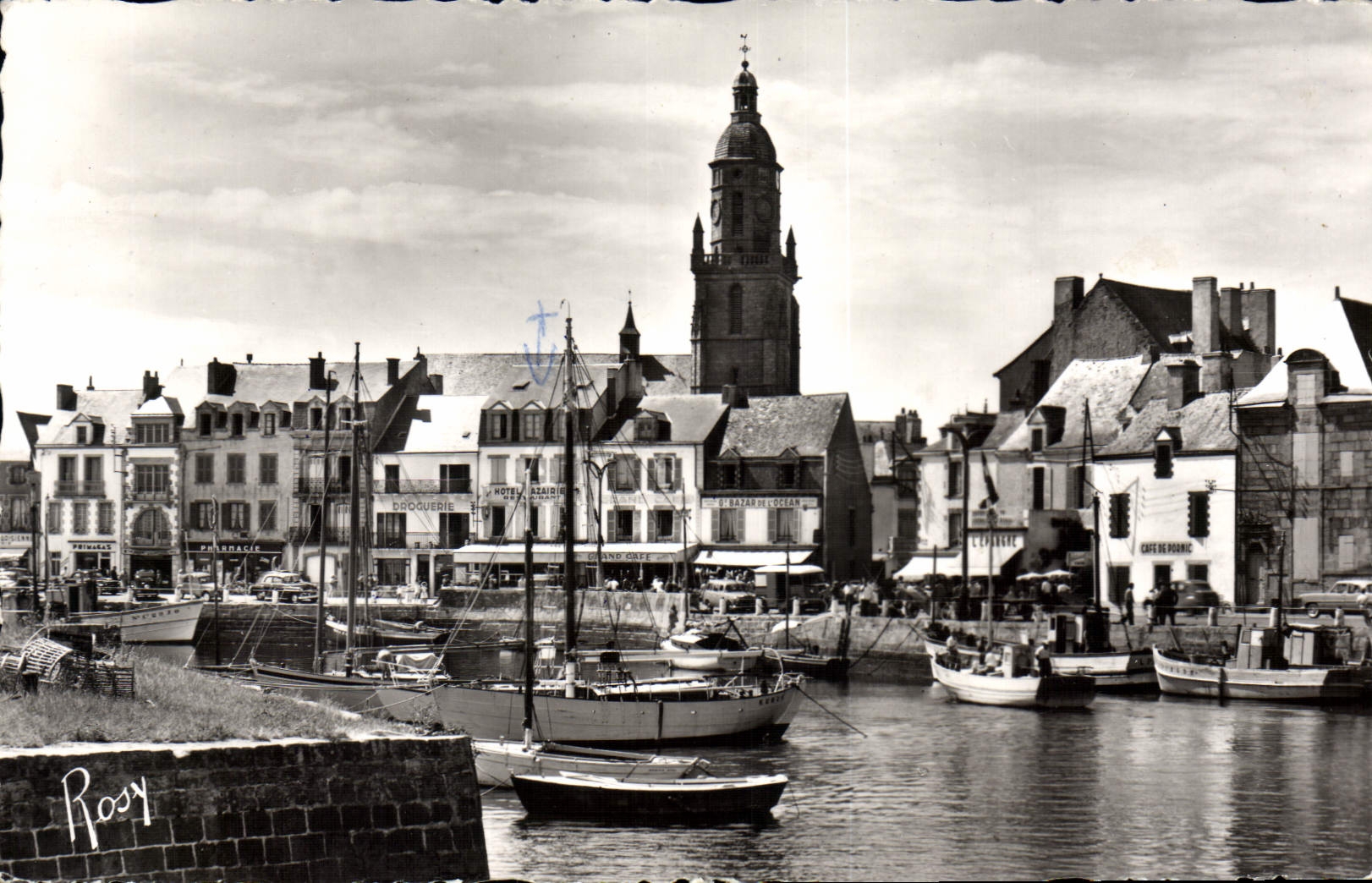 CPA Le Croisic Le Port et le Quai