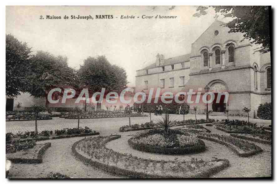 CPA Maison de St joseph Nantes Entree Cour d'honneur