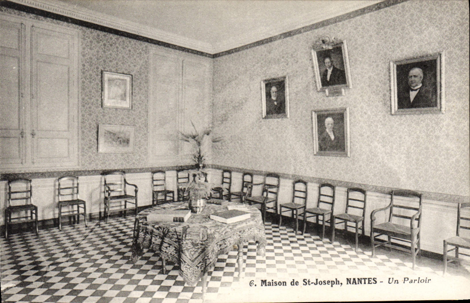 CPA Maison de St joseph Nantes Un Parloir