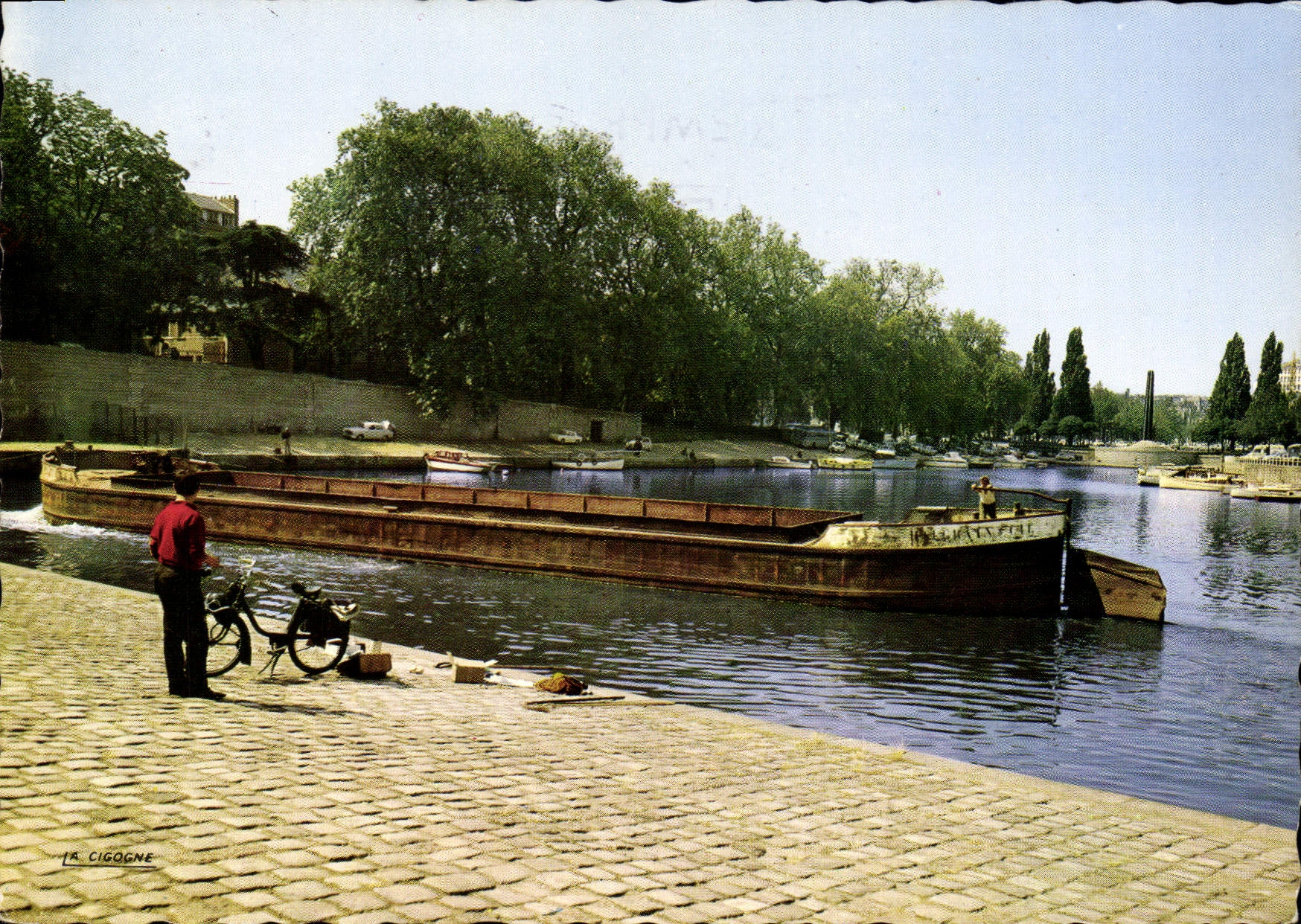 CPSM Nantes Le Bassin du Pont Morand