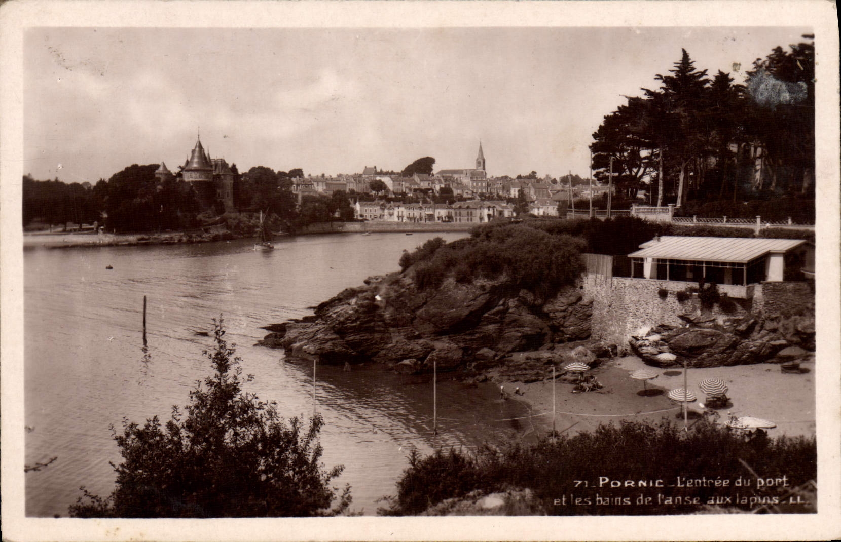 CPA Pornic entree du Port et les bains de l'anse aux lapins