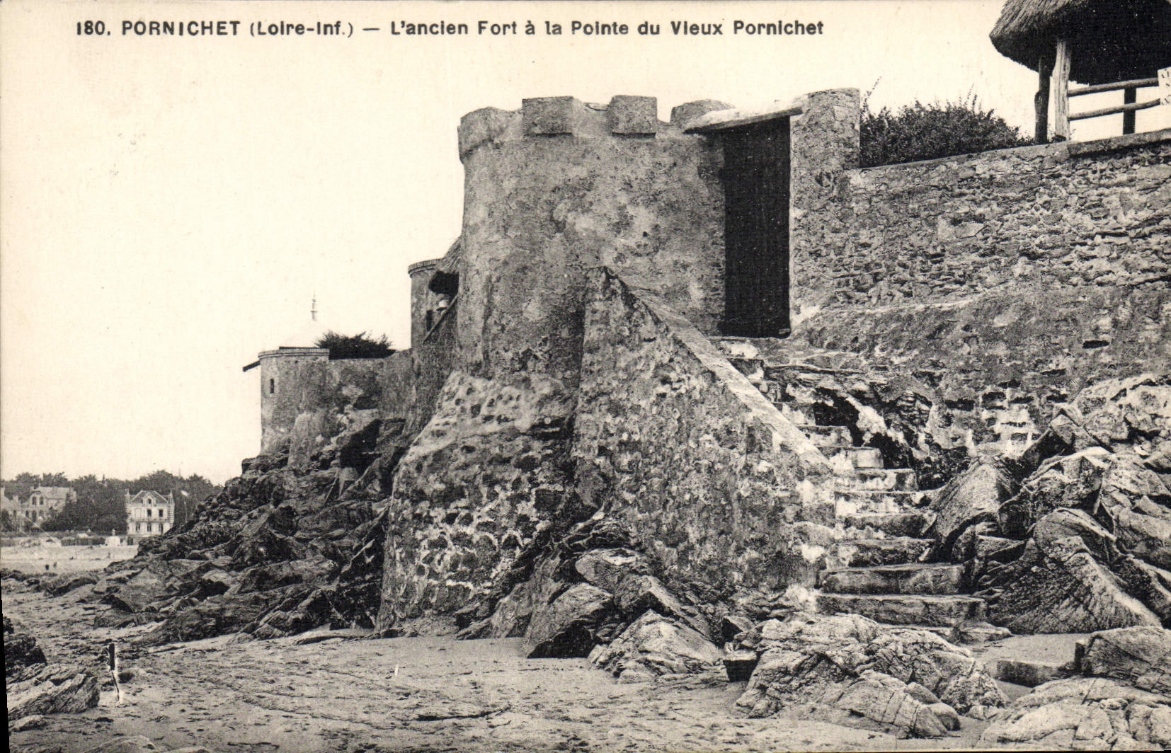 CPA Pornichet L'Ancien Fort a la Pointe du Vieux Pornichet