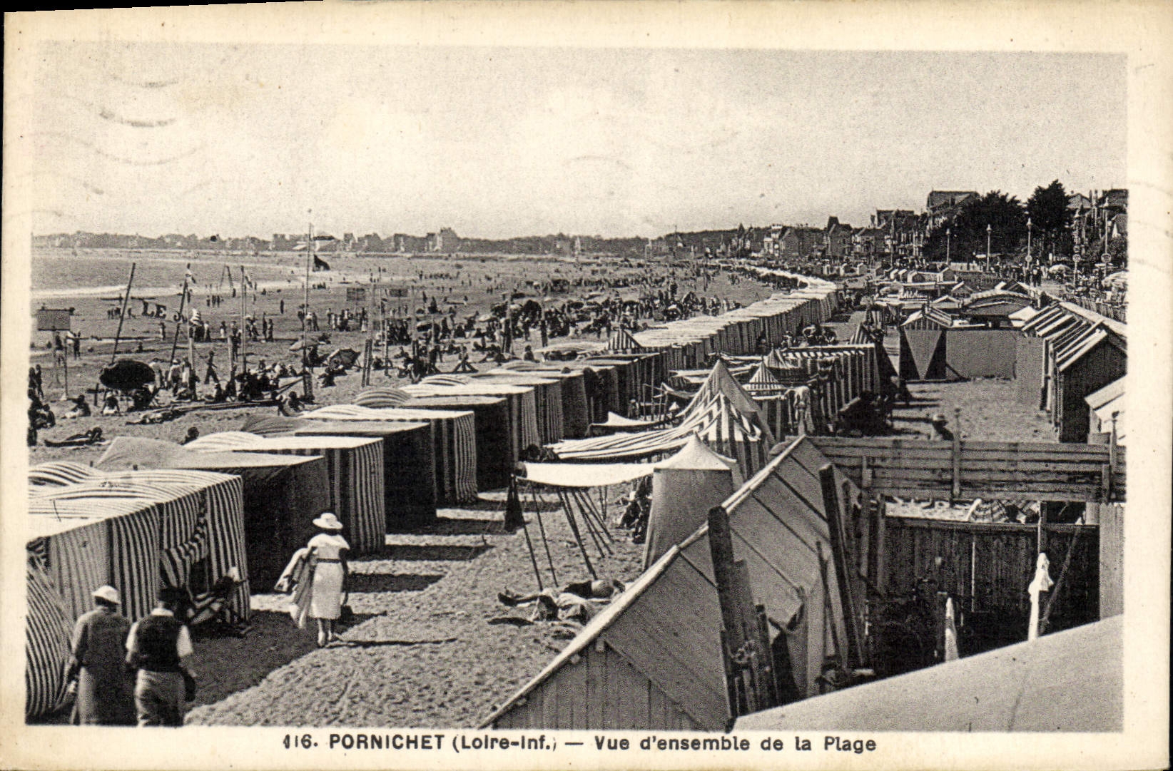 CPA Pornichet Vue d'ensemble de la Plage