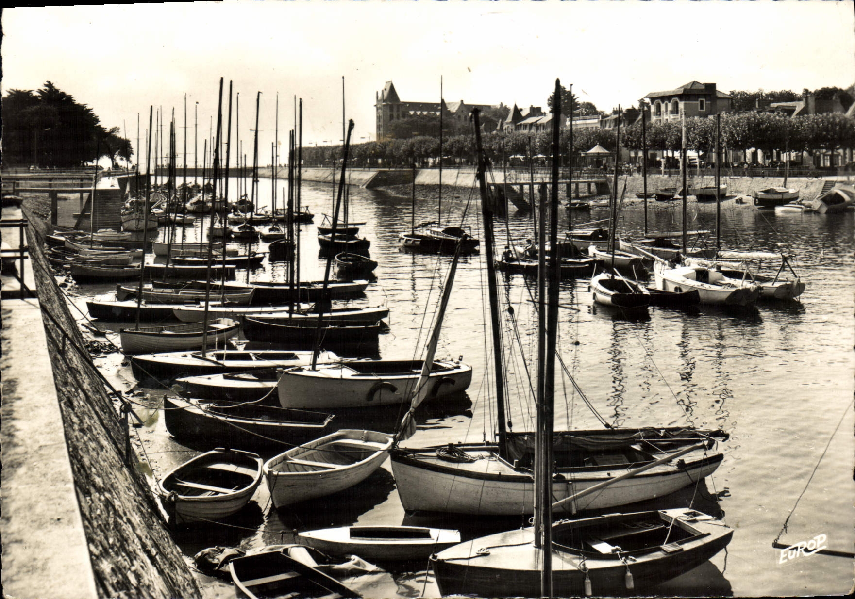 CPSM Le Pouliguen Le Port