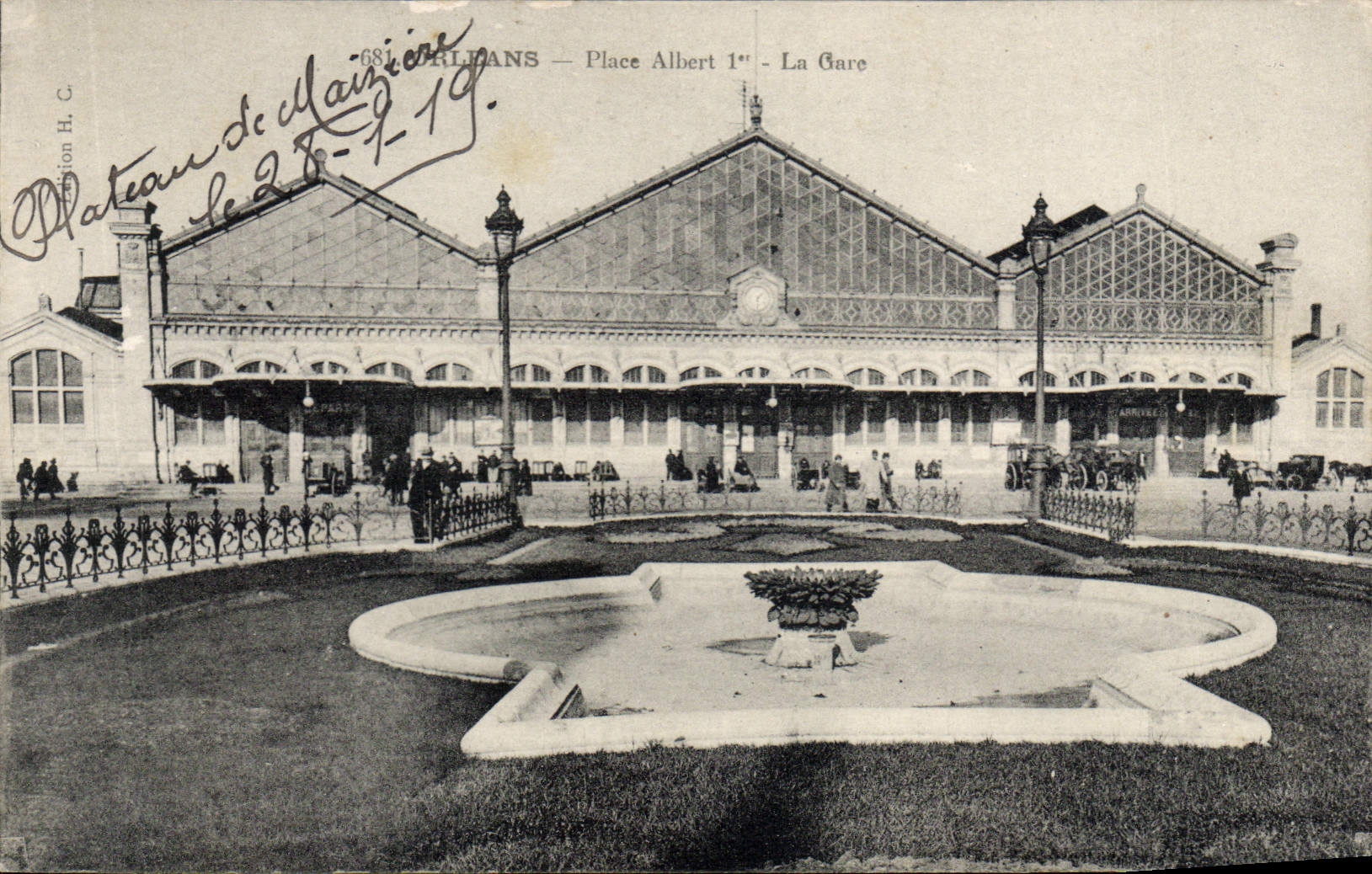 Allians — Place Albert 1er — La Gare