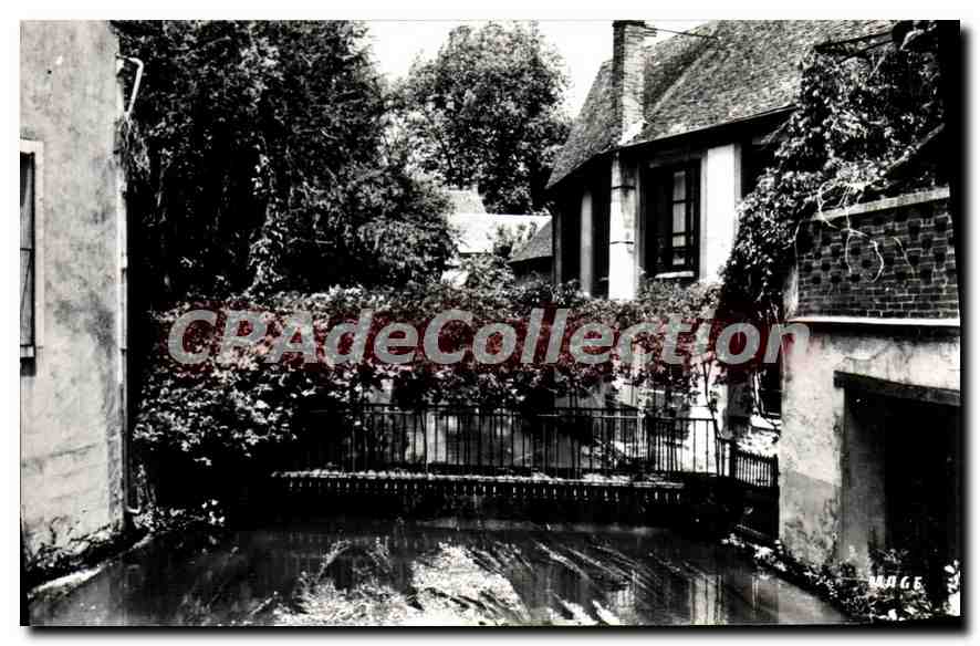 CPA Ferrieres En Gatinais Un Pont Sur La Clery