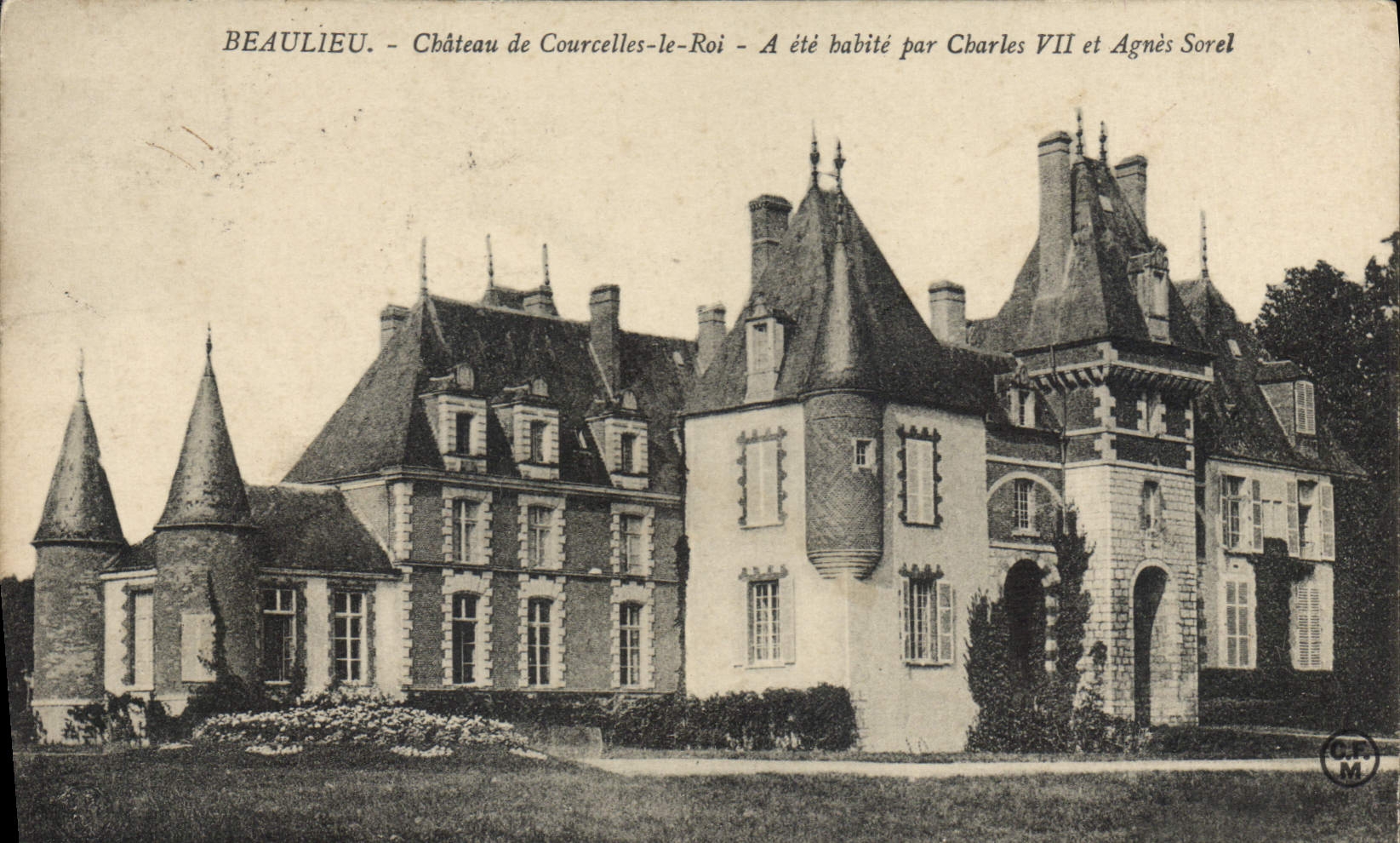 Beaulieu - Château de Courcelles-le-Roi — A été habité par Charles VII et Agnès Sorel