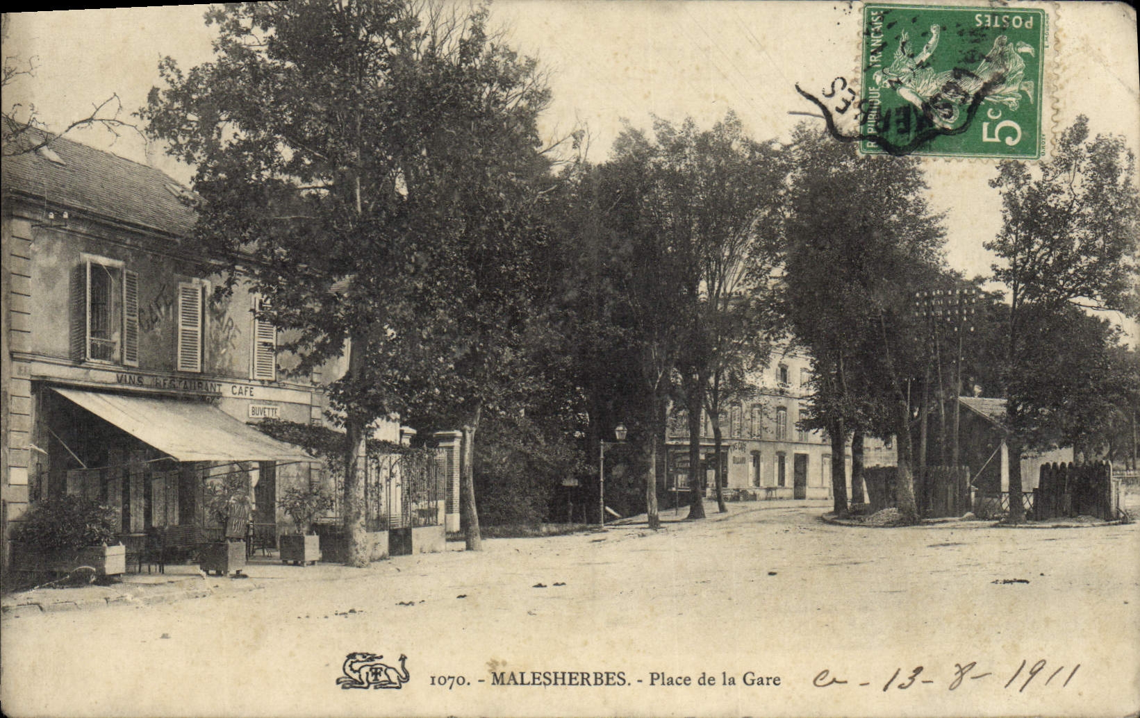 MALESHERBES - Place de la Gare — Verlag 1070