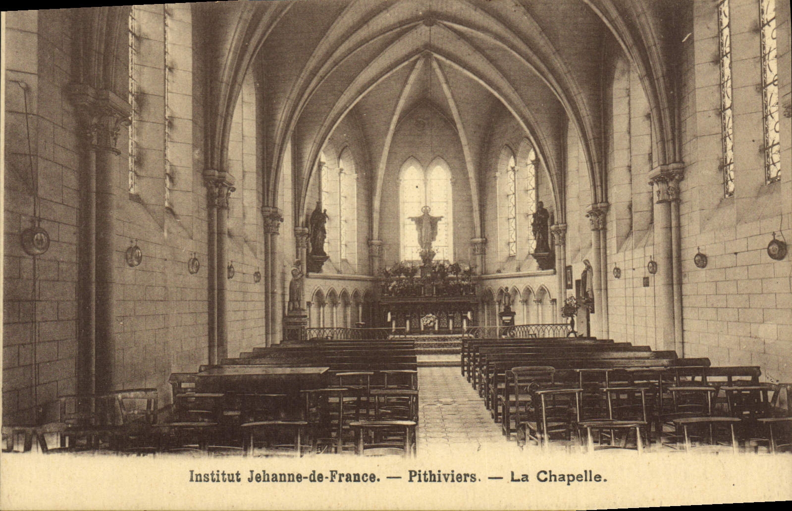 Institut Jehanne-de-France — Pithiviers — La Chapelle