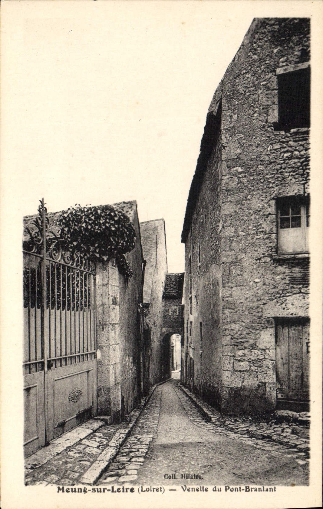 CPA Meung Sur Loire Venelle Du Pont Branlant