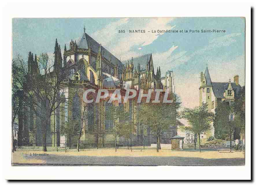 Nantes CPA La cathedrale et la porte St Pierre