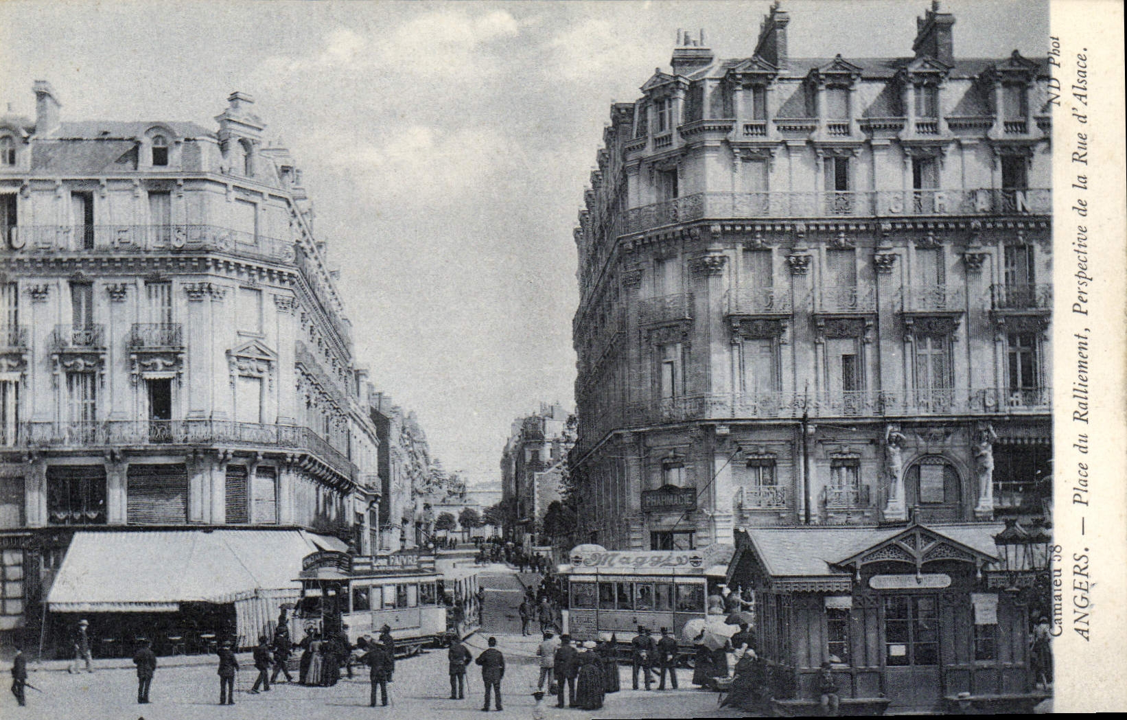CPA Angers Place Du Ralliement Perspective De La Rue D'Alsace
