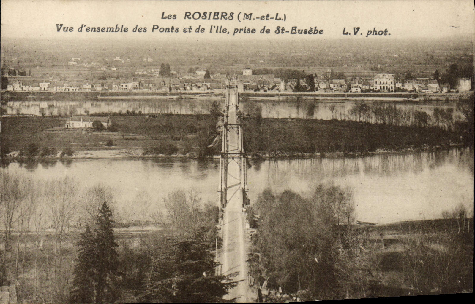 CPA Les Rosiers Vue D'Ensemble Des Ponts Et De I'Ile Prise De St Eusebe