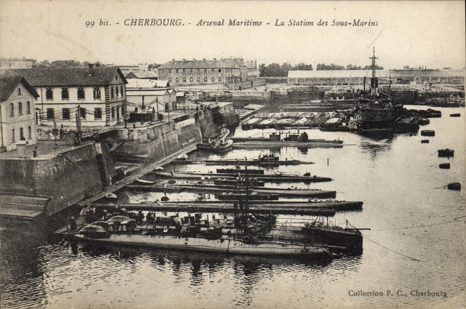 Cherbourg - Arsenal Maritime - La Station des Sous-Marins — Collection F. C., Cherbourg