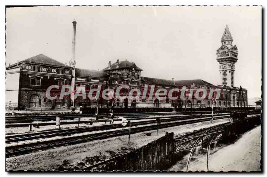 Gare de Epernay — Vue d'une partie des établissements — Champagne De Castellane