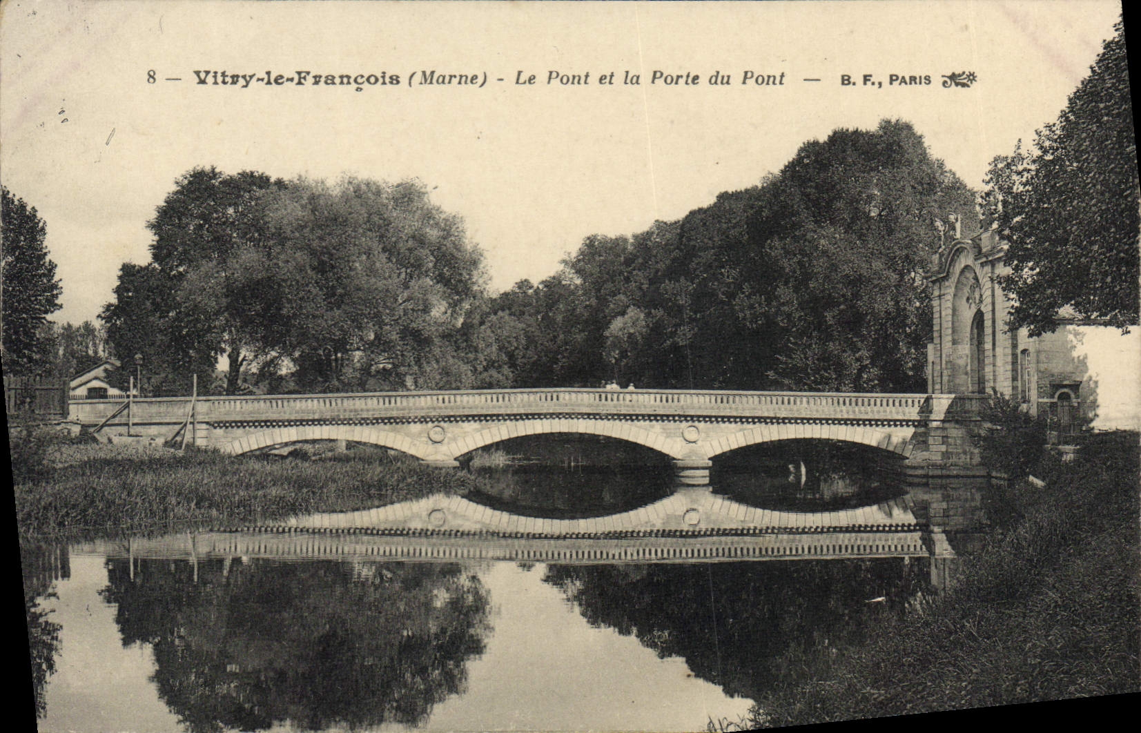 CPA Vitry Le Francois Le pont