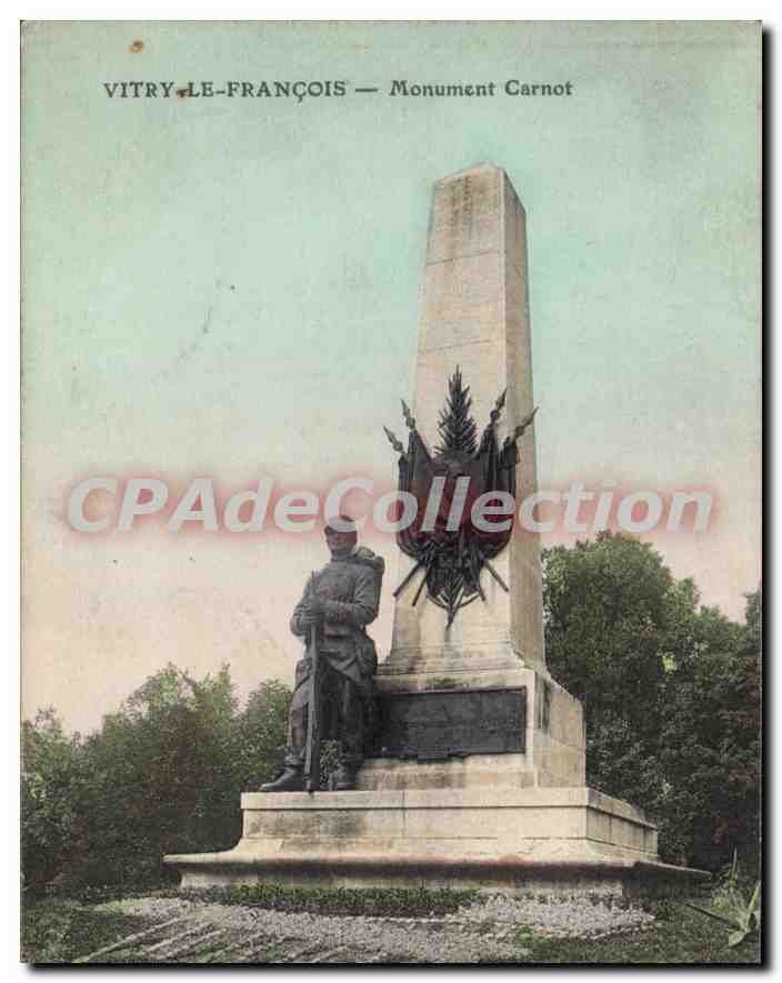 CPA Vitry Le Francois Monument Carnot