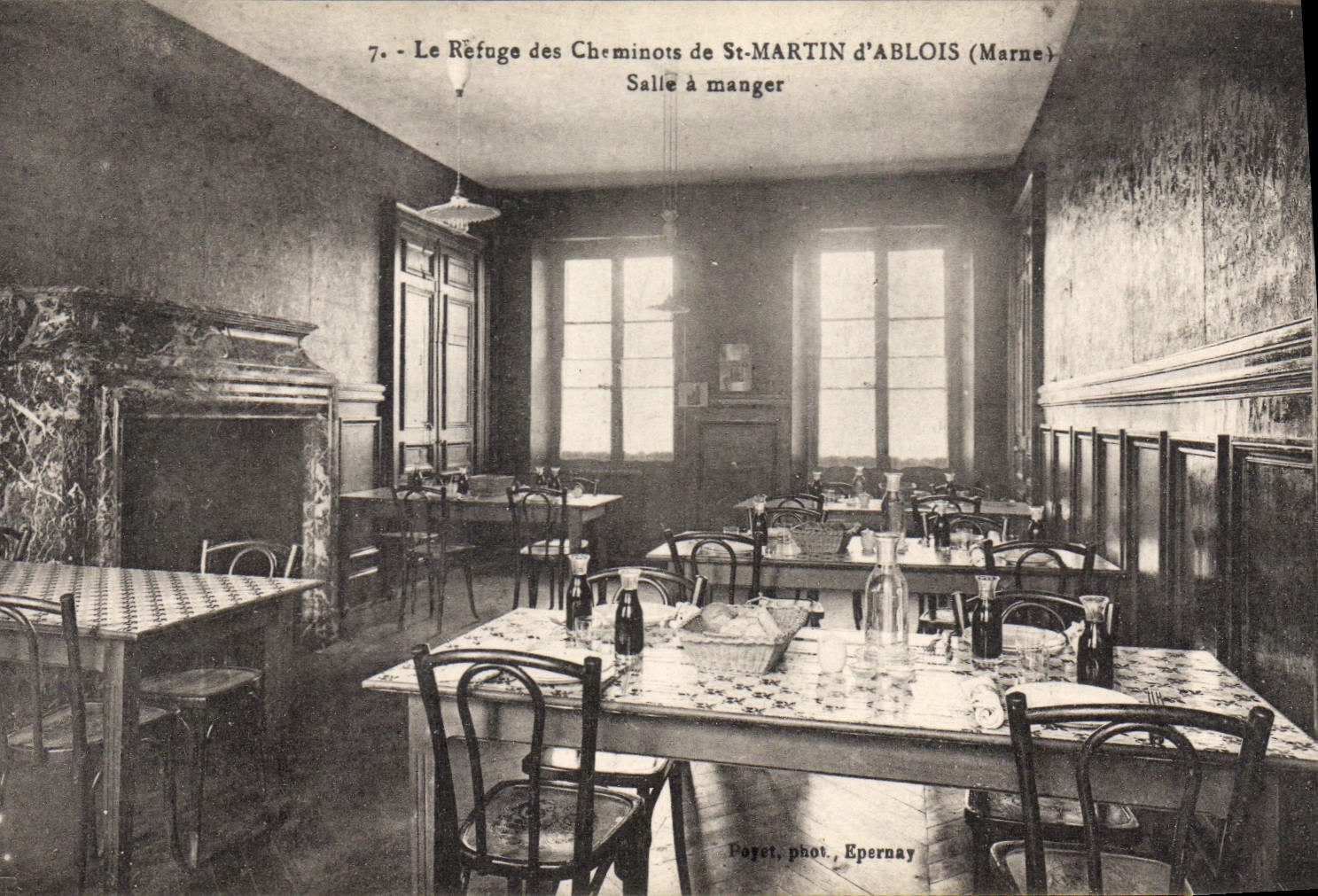 Il Rifugio dei Ferrovieri di Saint-MARTIN d'ABLOIS (Marne) — Sala da pranzo — Poyet, fot. Epernay