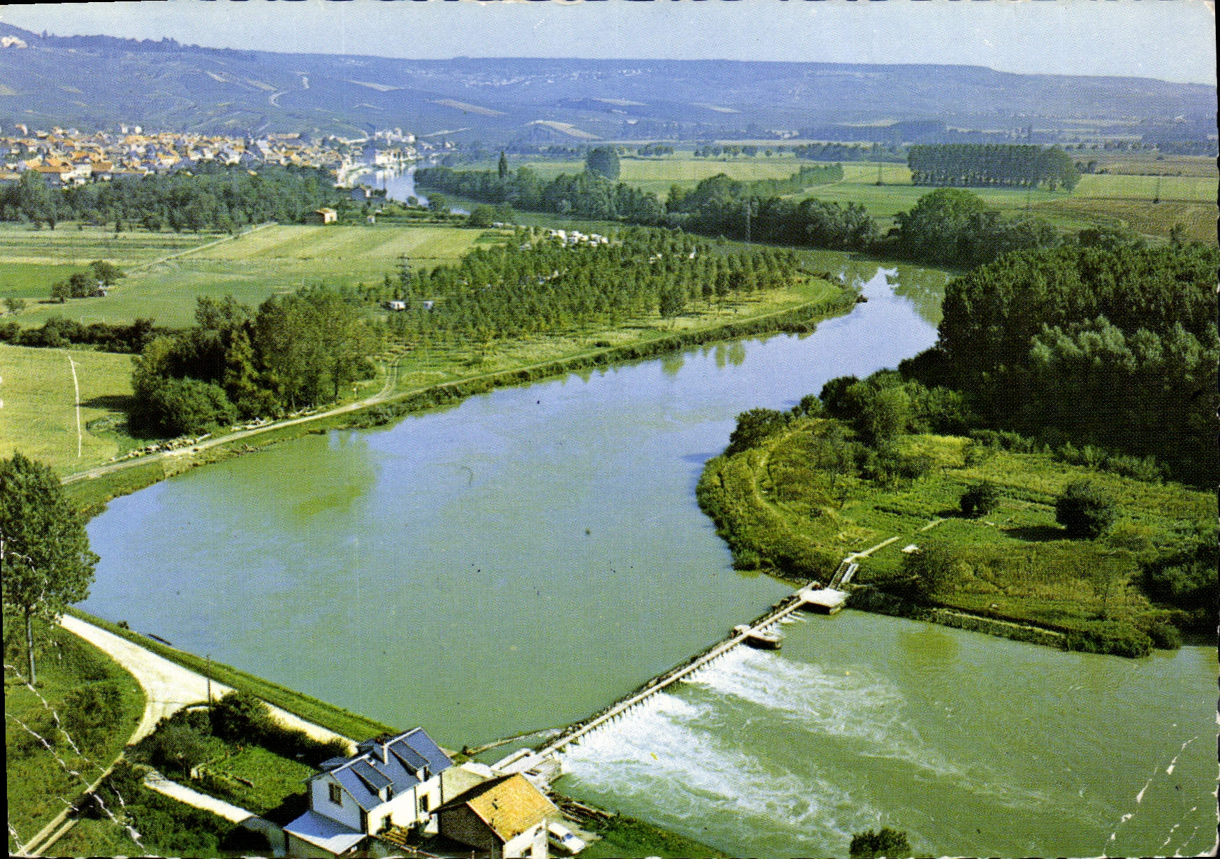 L'écluse de Cumières — Marne — Éditions P.T.I.