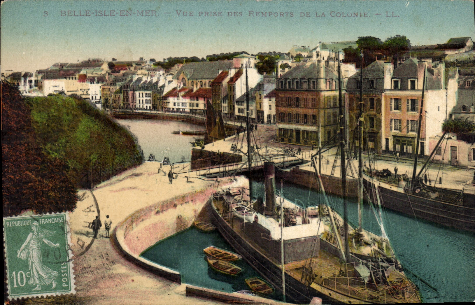 Belle-Île-en-Mer — Vue prise des remparts de la colonie — LL.