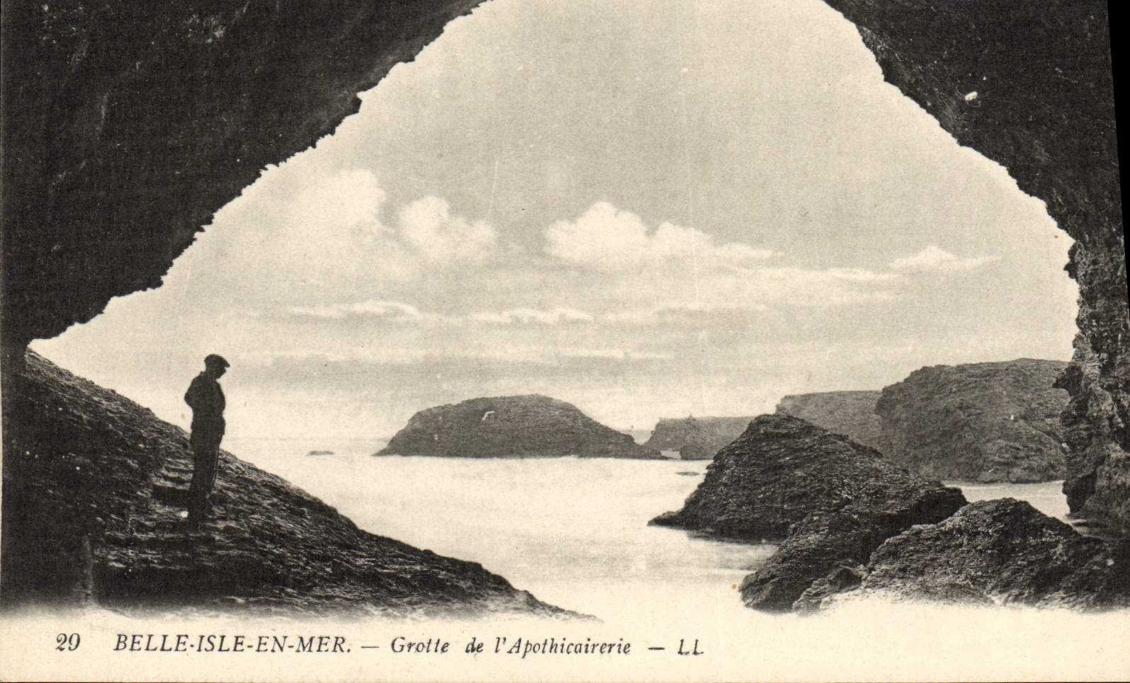Belle-Île-en-Mer — Grotte de l'Apothicaire — LL