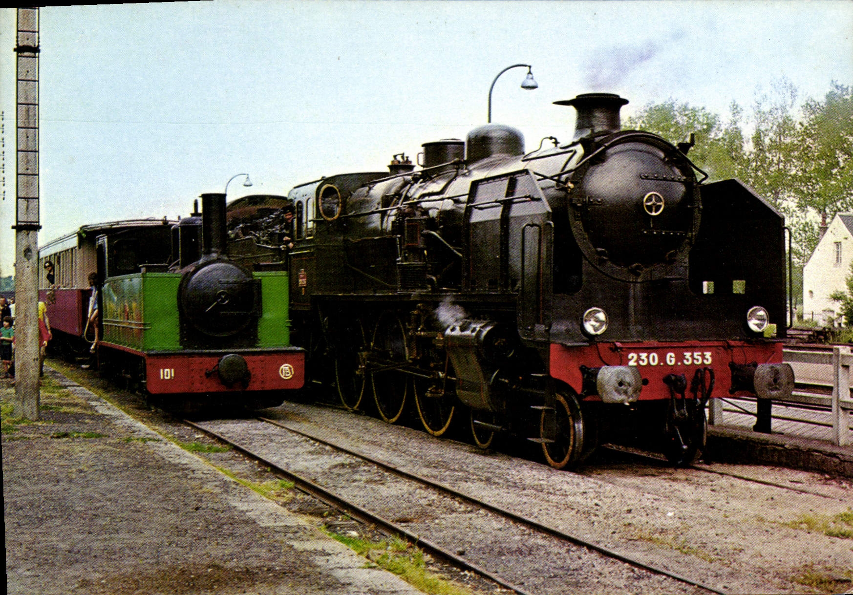Locomotive S.N.C.F. 230.G.353 — Pinguely ex-Morbihan — Edition C.F.B. n° 19604