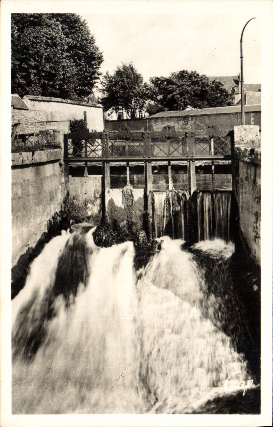 Barrage sur le Nohain — Cosne-sur-Loire — éditeur C.A.P. n° (47)