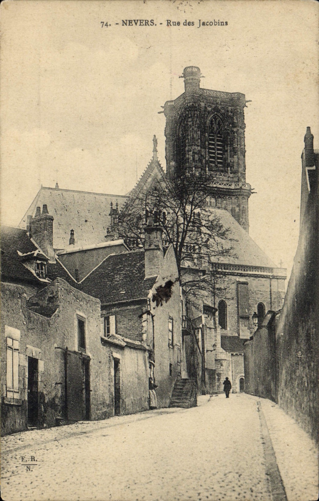 Nevers - Rue des Jacobins — éditeur E.R.N. n°74