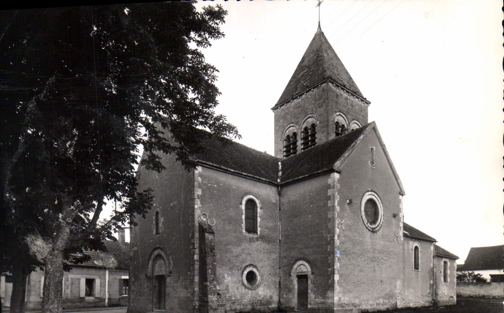 Impphy (Nièvre) — L'Église — Édition Lohr - Anverso