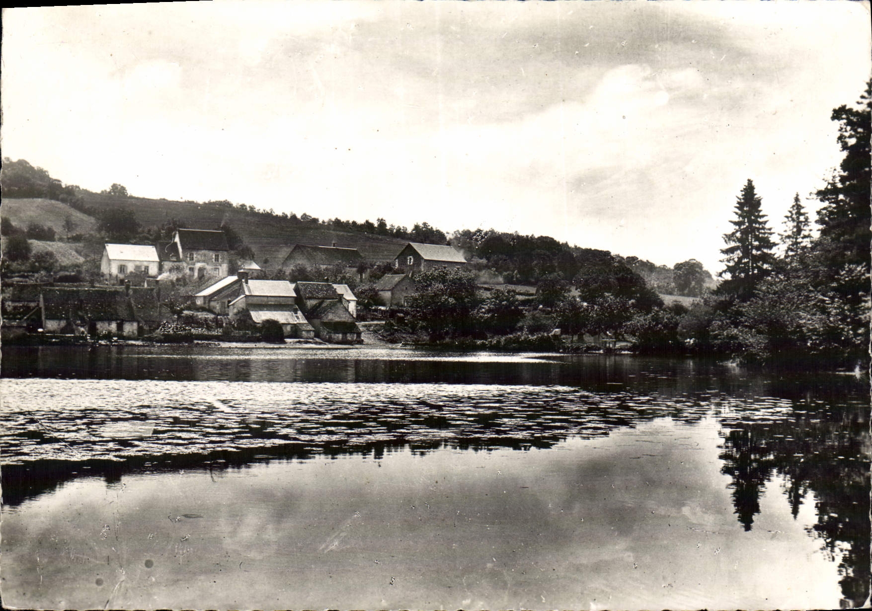 CPSM St Honore Les Bains Etang Et Village de Seu