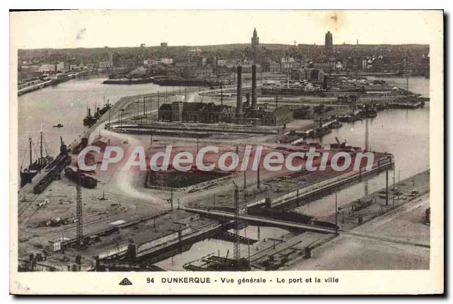 CPA Dunkerque Vue Generale Le Port Et La Ville