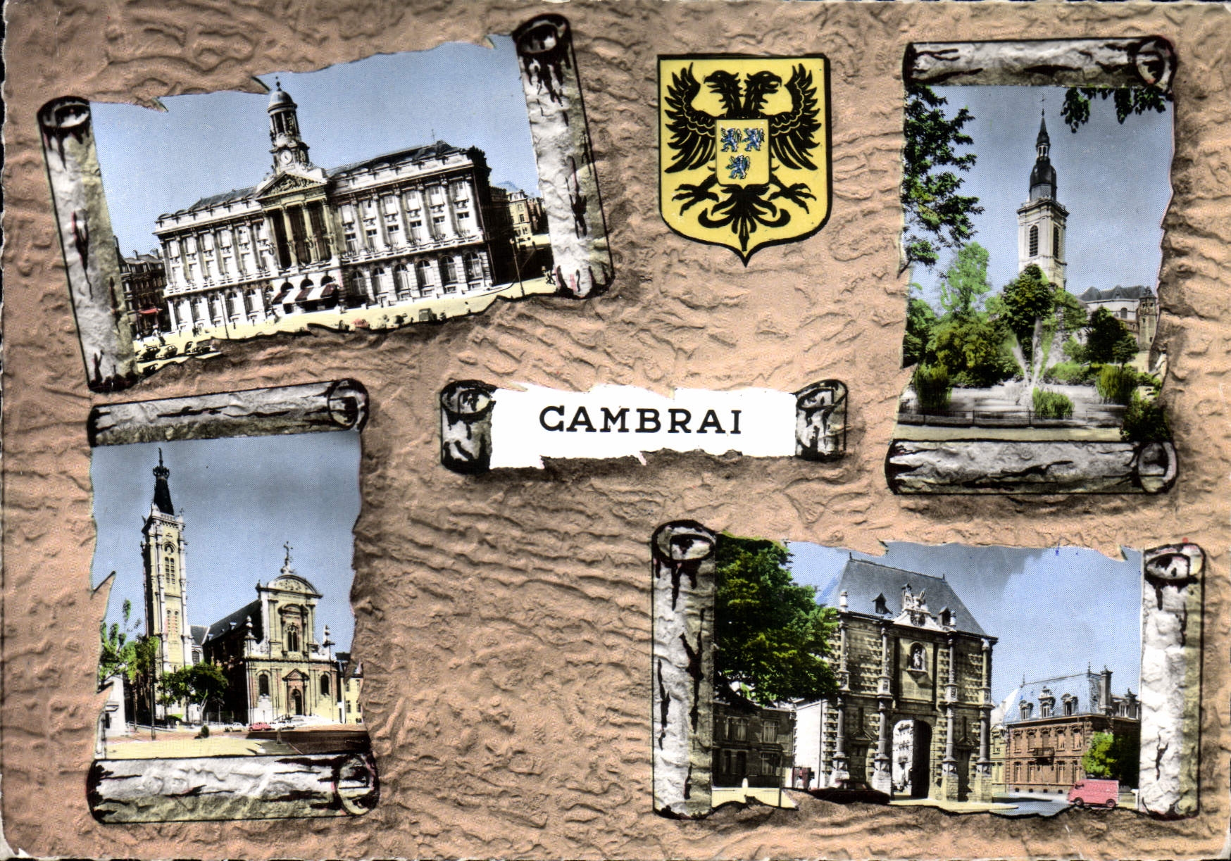 Cambrai — vue panoramique avec blason — Édition Maes & Derenne, n° 5004A - Recto