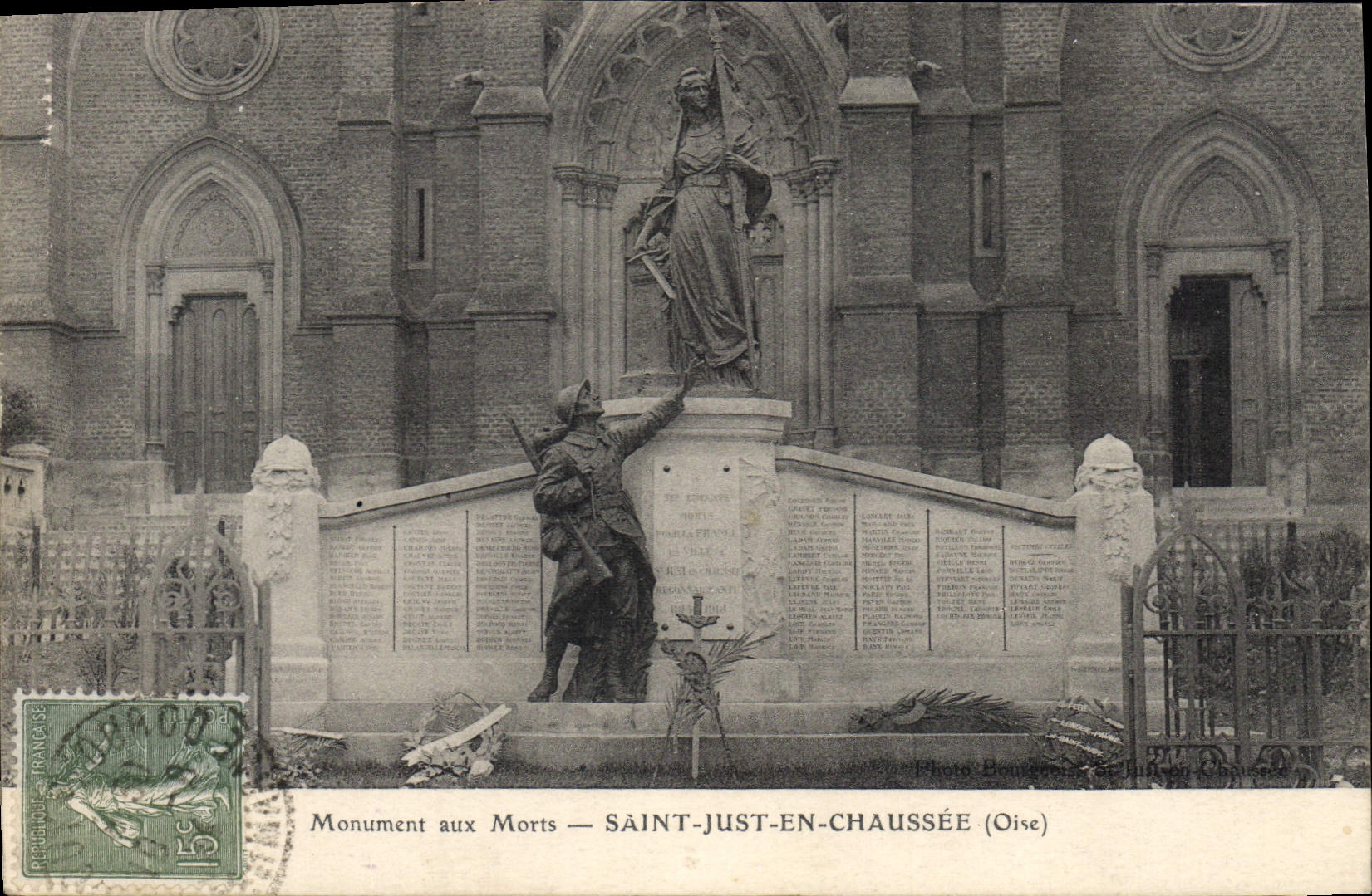 Monument aux Morts — SAINT-JUST-EN-CHAUSSEE (Oise)