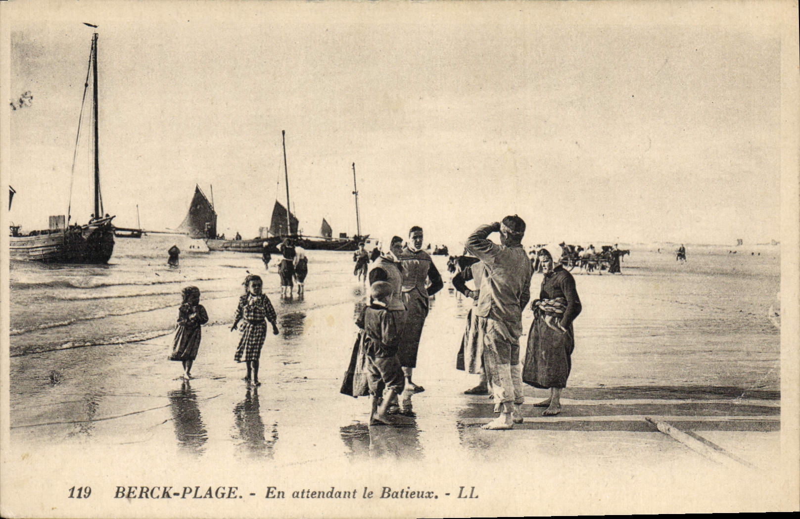 Berck-Plage — En attendant le Batieux — LL, n°119