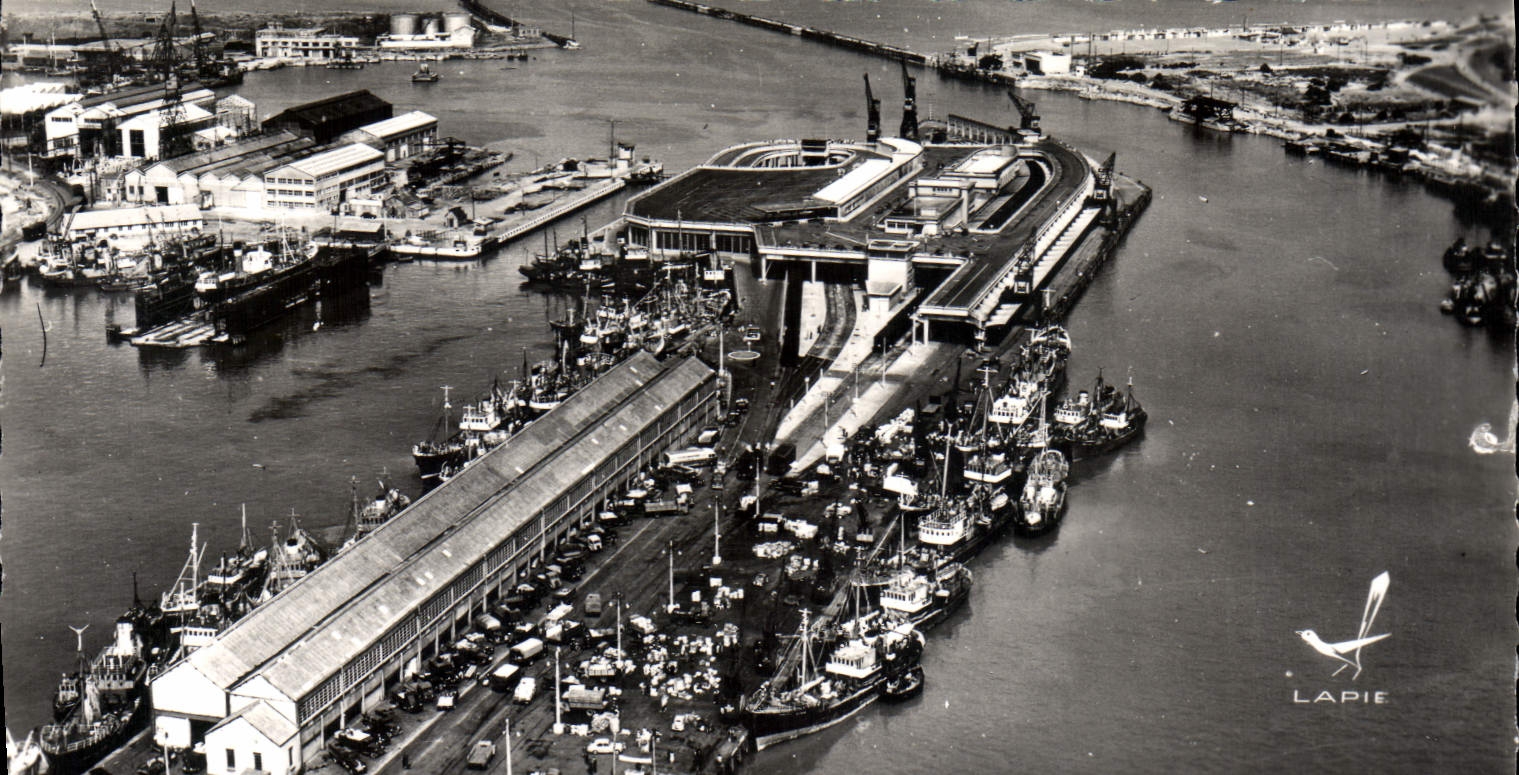 Le Port de Boulogne — Pas-de-Calais — éditeur LAPIE