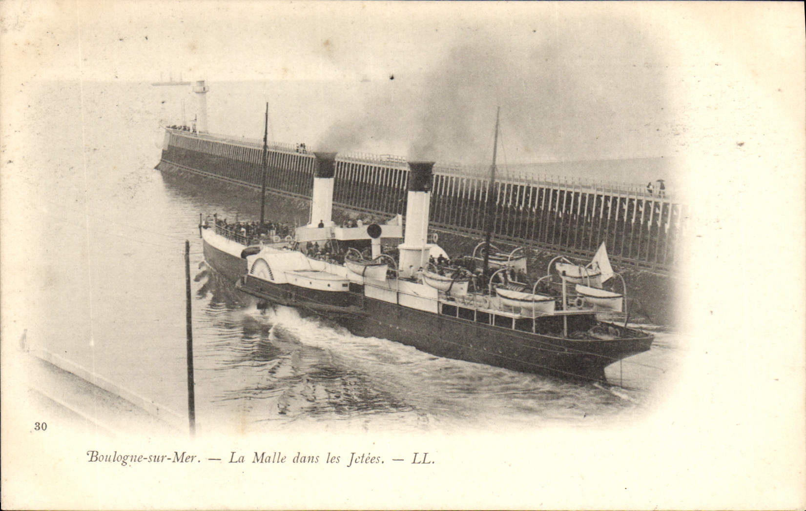 Boulogne-sur-Mer — La Malle dans les jetées — LL