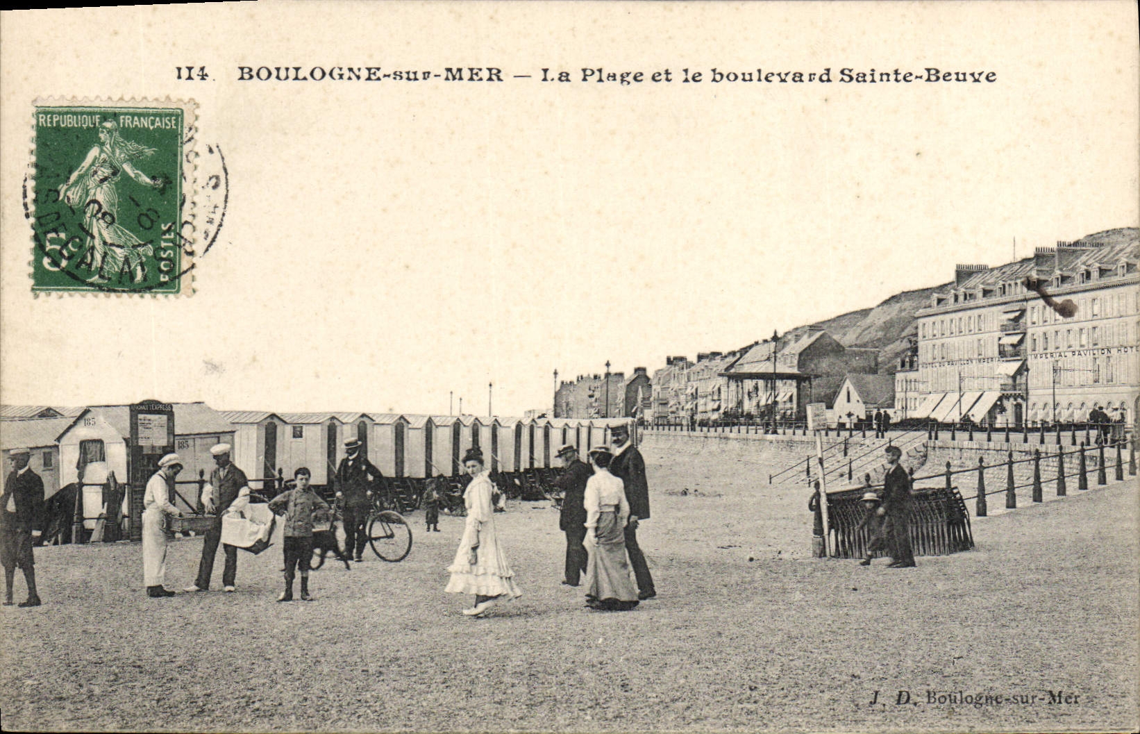 Boulogne-sur-Mer — La Plage et le boulevard Sainte-Beuve — J. D. Boulogne-sur-Mer