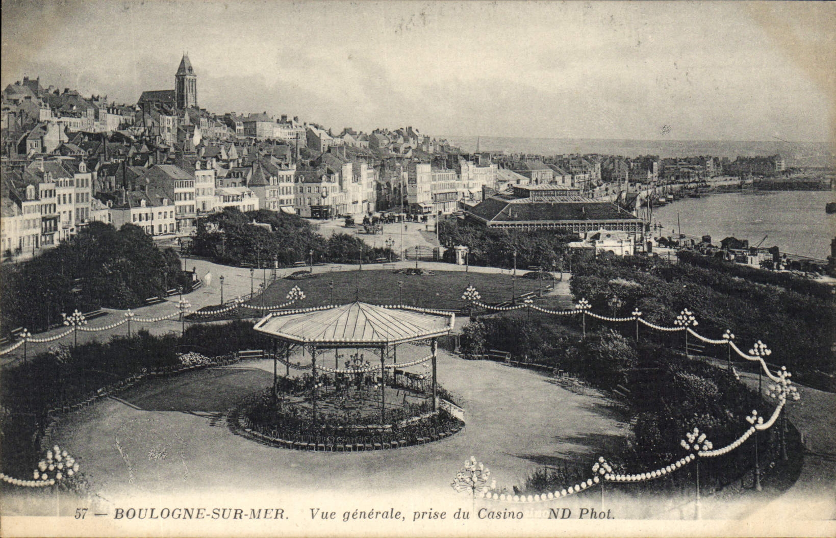 Boulogne-sur-Mer — Vue générale prise du Casino — ND Phot. n°57