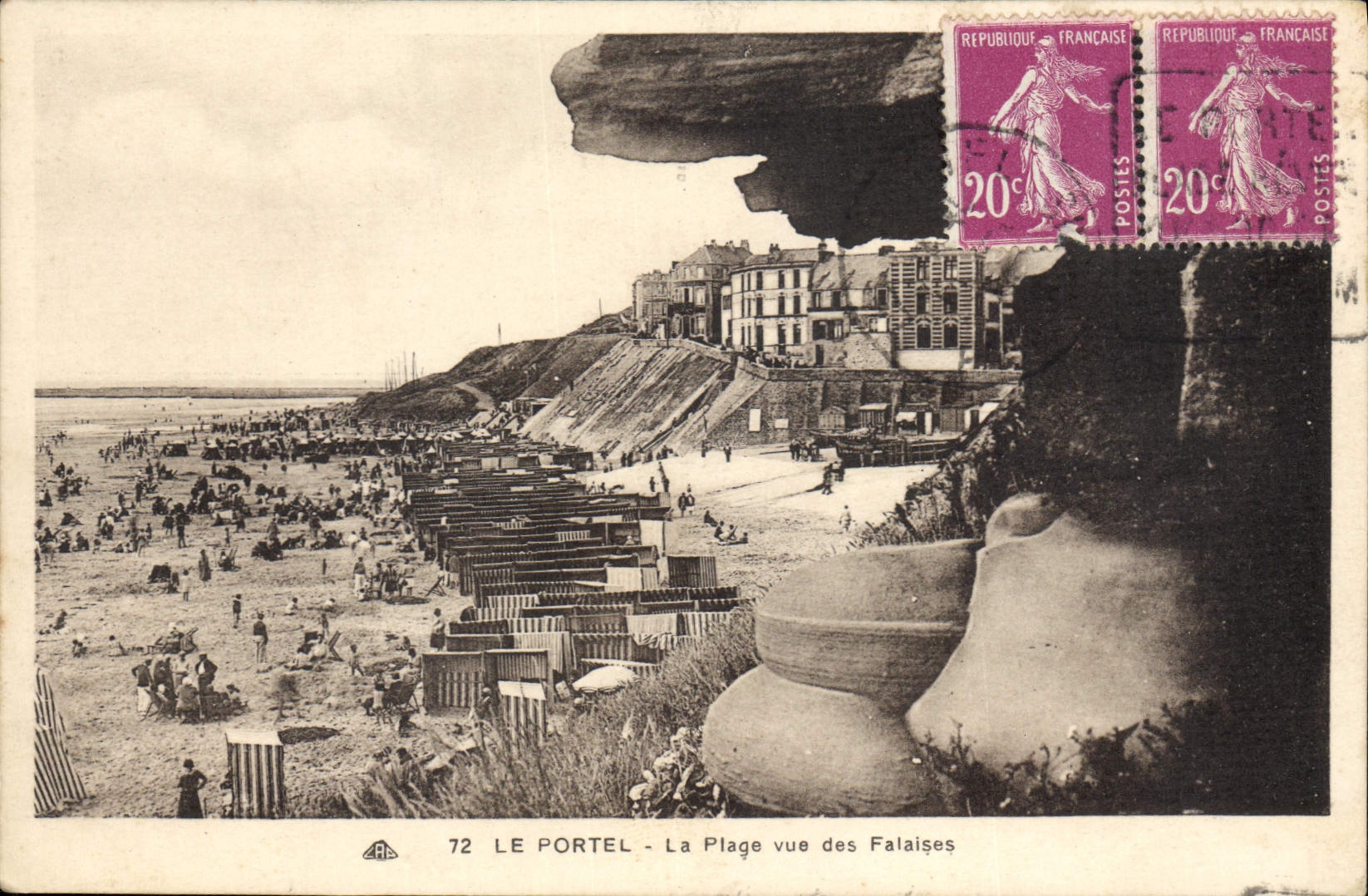 CPA Le Portel La Plage vue des Falaises