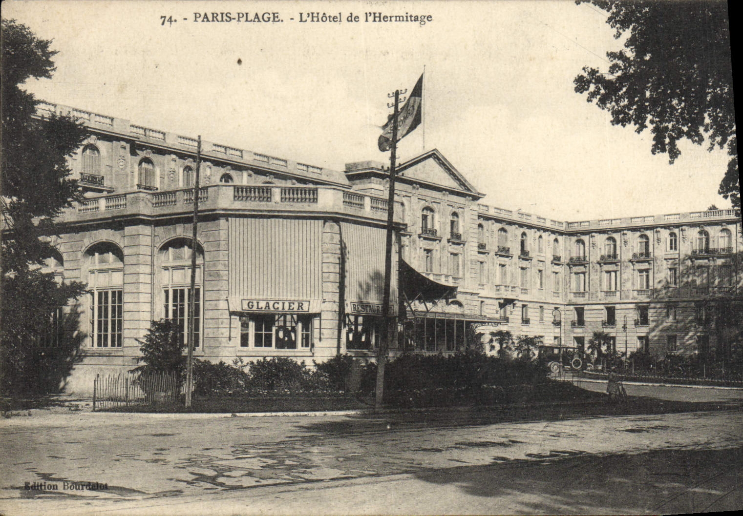 Paris-Plage - The Hotel de l'Hermitage — Édition Bourdolot, n°74
