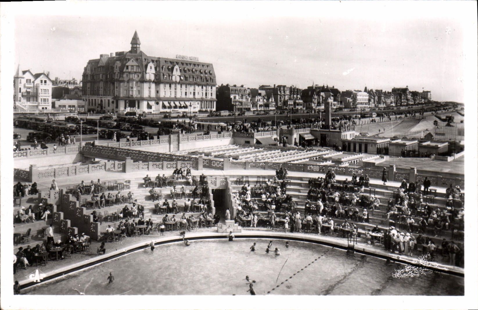 Le Touquet-Paris-Plage — Vue prise du haut du Plongeoir — REAL-PHOTO, Paris