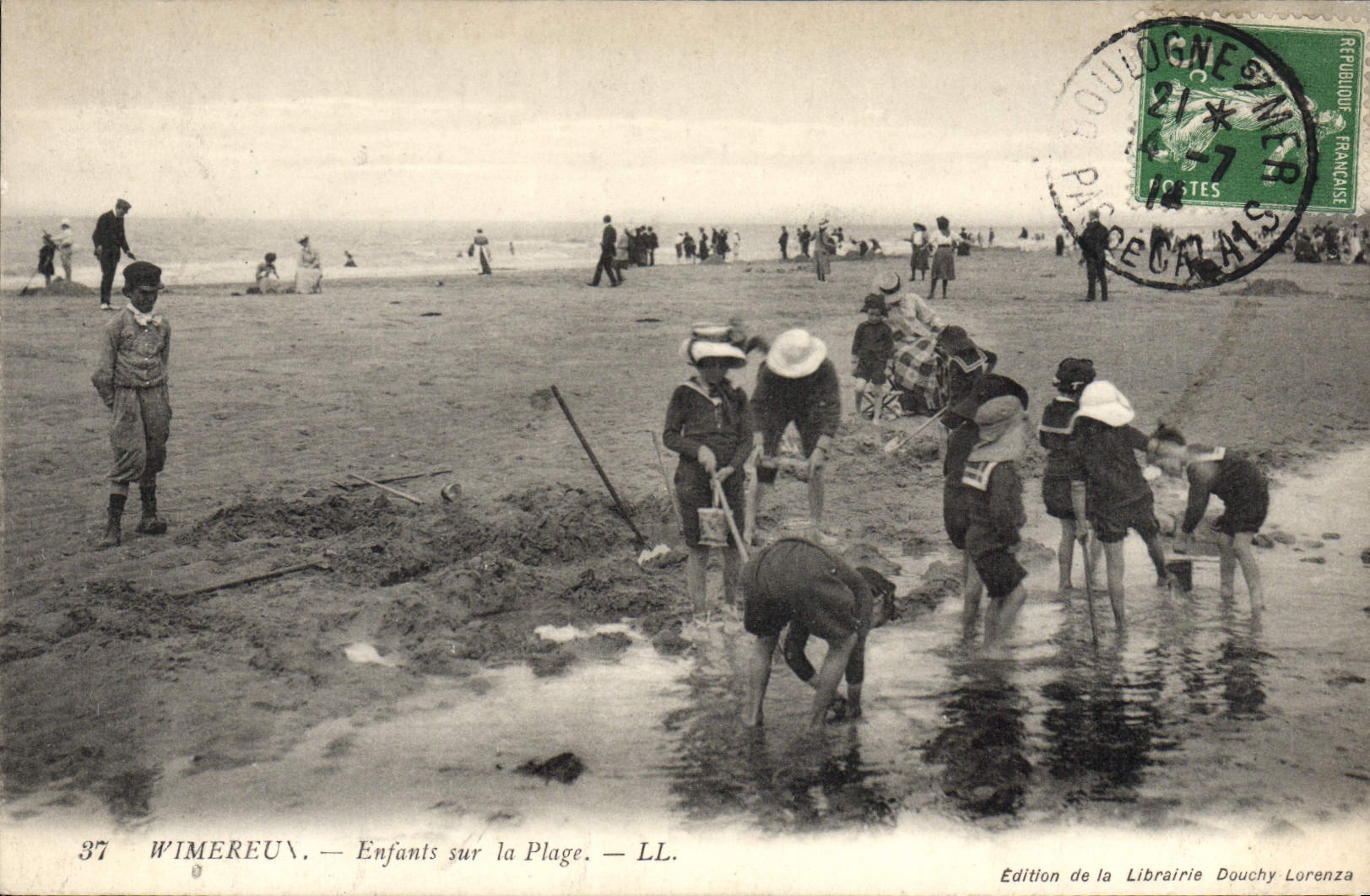 CPA WIMEREUX Enfants Sur La Plage