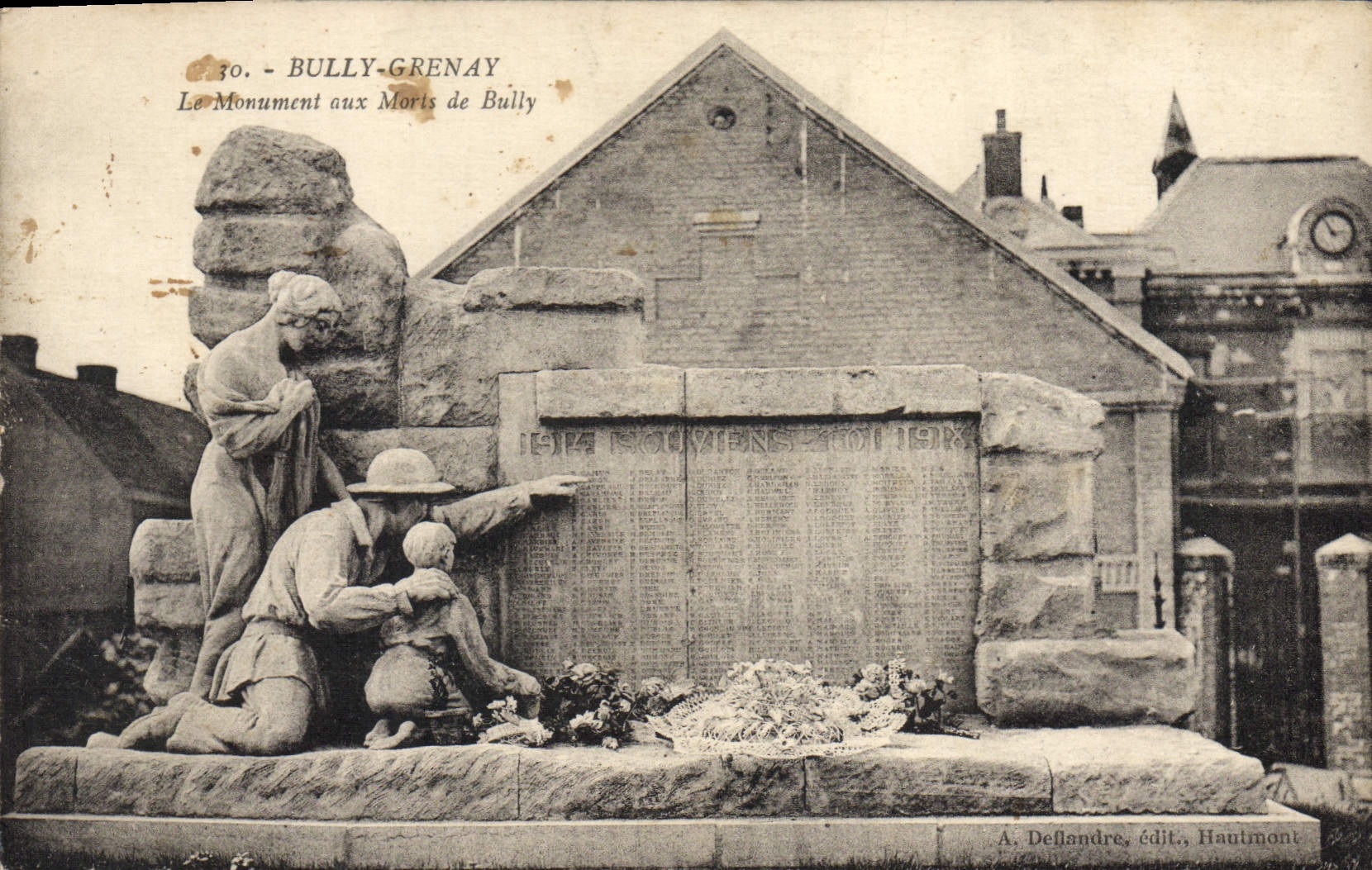 CPA Bully Grenay Le Monument Aux Morts De Bully