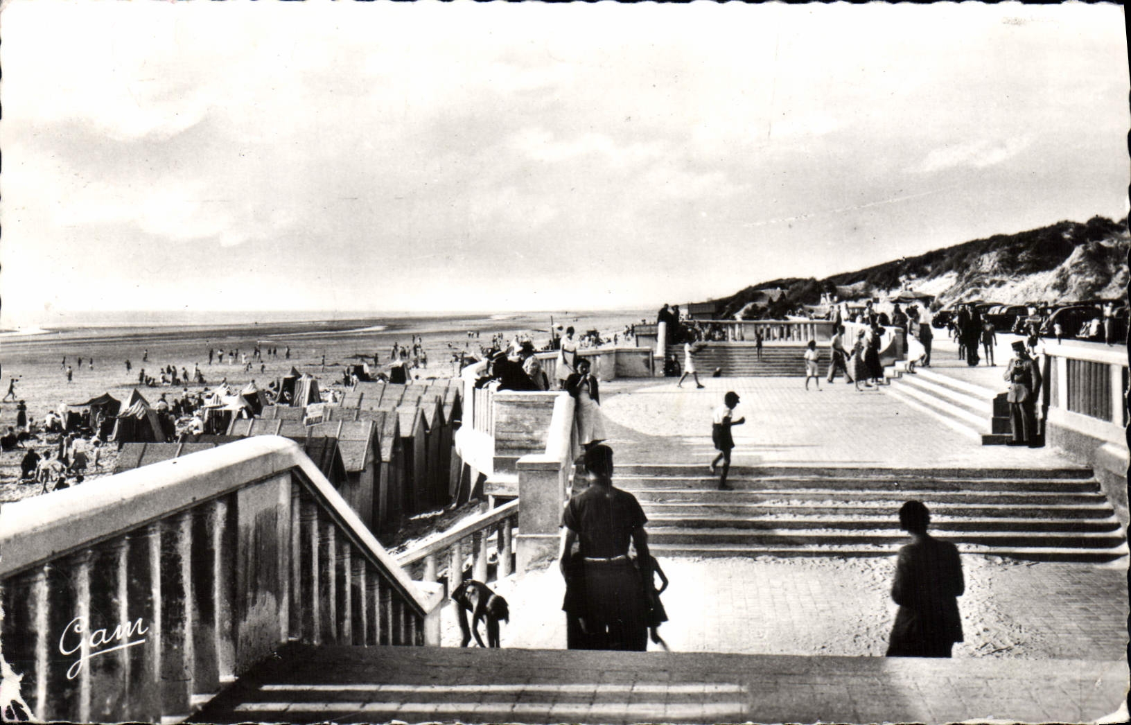 CPA Stella Plage La Digue Et La Plage